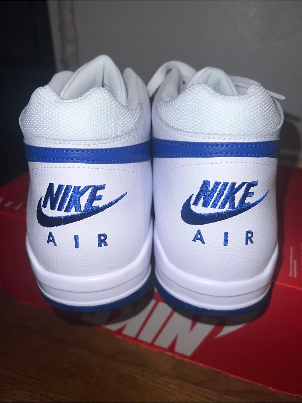 RARE Men's Nike Flight Legacy White Game Royal BQ4212-103 Size New No Lid!